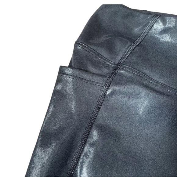 Victoria's Secret PINK Ultimate V High Waist Legging In Black Shine Size:M4-6NWT - Picture 8 of 16